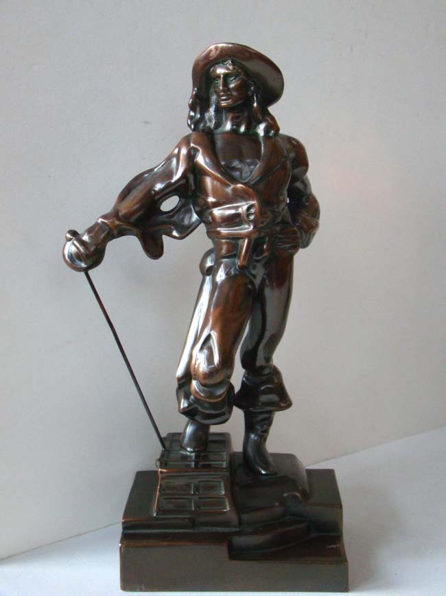 A near 'Mint' condition pair of PIRATE bookends by the Armor Bronze Company circa 1930 — image 2